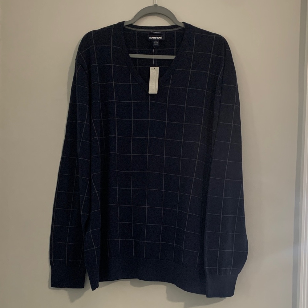 NWT Lands' End Men's Navy V-Neck Sweater